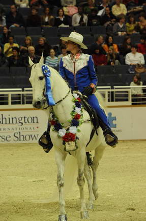 10-24-08-WIHS-456-DeRosaPhoto.jpg