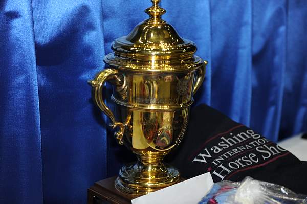 WIHS-10-24-09-DSC_9028-Awards-DDeRosaPhoto.jpg
