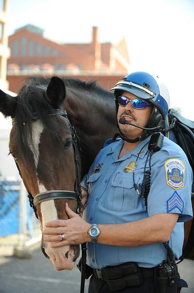 WIHS-10-21-09-DSC_2059-BreakfastwithParkPolice-DDeRosaPhoto.jpg