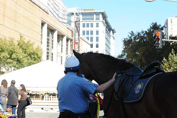 WIHS-10-21-09-DSC_2076-BreakfastwithParkPolice-DDeRosaPhoto.jpg