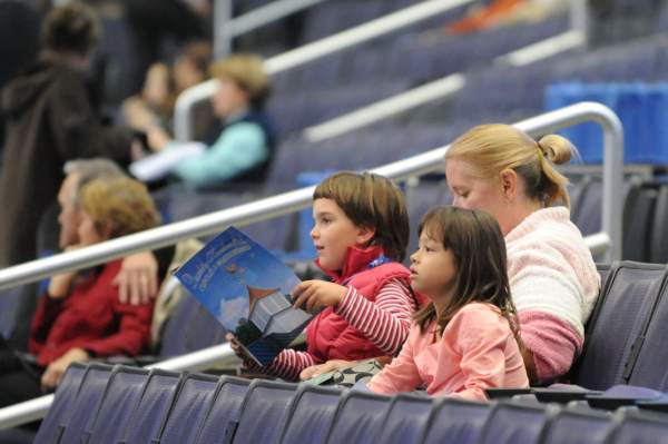 WIHS-10-23-09-DER_6770-OpJpr213-Candids-DDeRosaPhoto.jpg