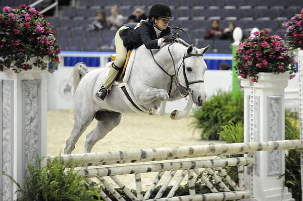 WIHS-10-25-09-DSC_2175-Trademark-AleeceJarman-Ponies-DDeRosaPhoto.jpg