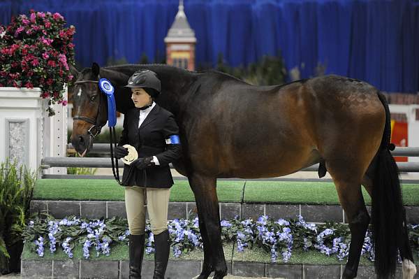 WIHS-10-22-09-DSC_4616-QualityTime-HasbrouckDonovan-LgJrHtr15U-Presentations-DDeRosaPhoto.jpg