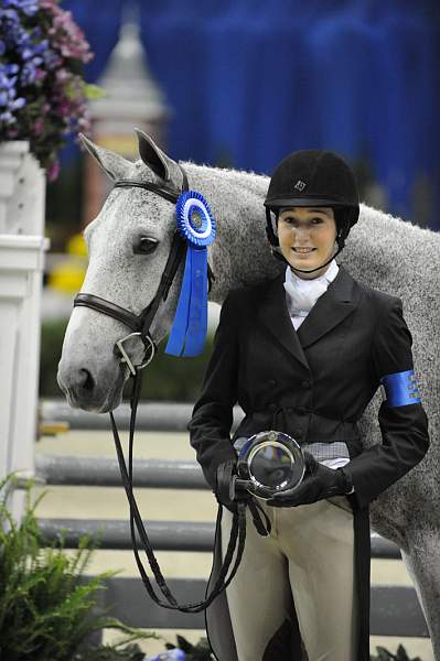 WIHS-10-23-09-SmJrHtr16-17-DSC_7945-Lyle-AbbyOMara-Presentations-DDeRosaPhoto.jpg