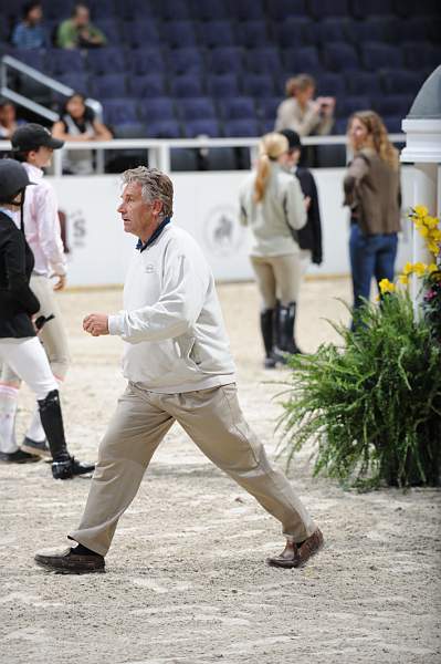 WIHS-10-24-09-Cl203JrJpr-DER_8497-HenriPrudent-Riders-DDeRosaPhoto.jpg