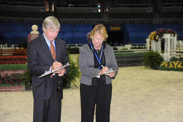 WIHS-10-19-09-DER_5355-SueAshe-Staff-DDeRosaPhoto.jpg