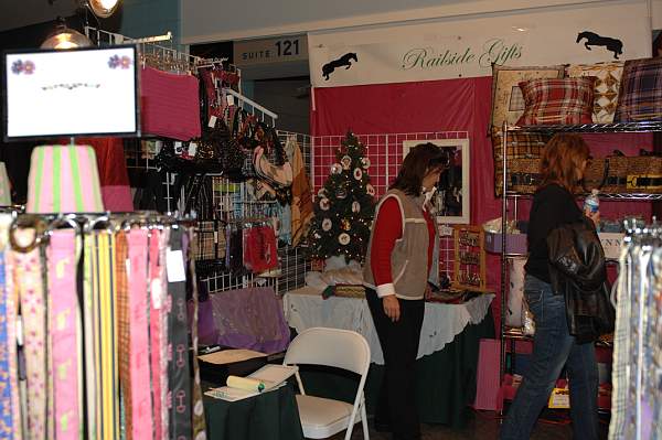 WIHS-10-21-09-DSC_0077-Vendors-DDeRosaPhoto.jpg
