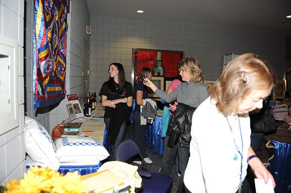 WIHS-10-23-09-DSC_8733-Vendors-DDeRosaPhoto.jpg