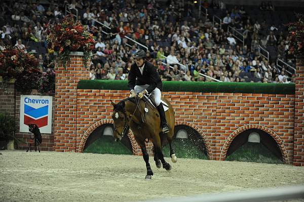 WIHS-10-23-09-DER_7613-CaretinaIII-CharlieJayne-Puissance-DDeRosaPhoto.jpg