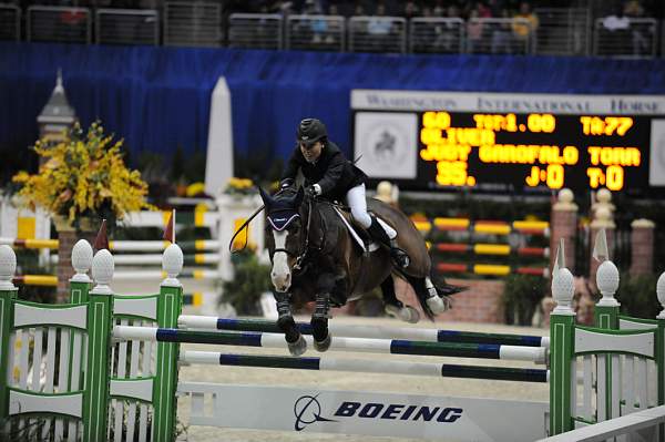 WIHS-10-24-10-PresCup-DSC_0898-Oliver-JudyGarofaloTorres-DDeRosaPhoto.jpg
