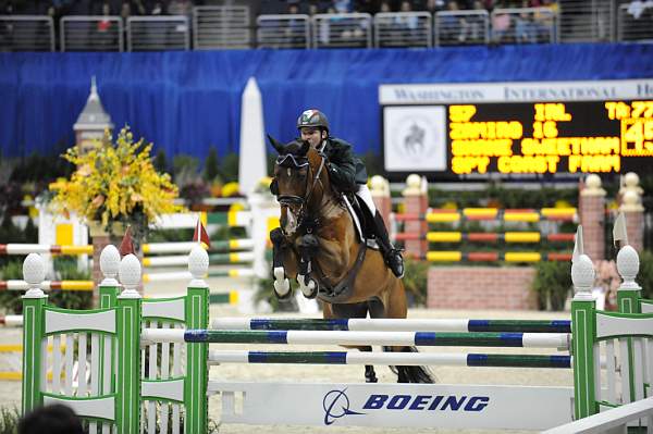 WIHS-10-24-10-PresCup-DSC_1197-Zamiro16-ShaneSweetnam-DDeRosaPhoto.jpg