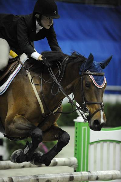 WIHS-10-23-09-DER_6225-Santika-SamanthaHarrison-JrJprs-DDeRosaPhoto.jpg