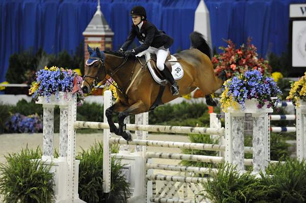 WIHS-10-24-09-DSC_9416-Santika-SamanthaHarrison-JrJprs-DDeRosaPhoto.jpg