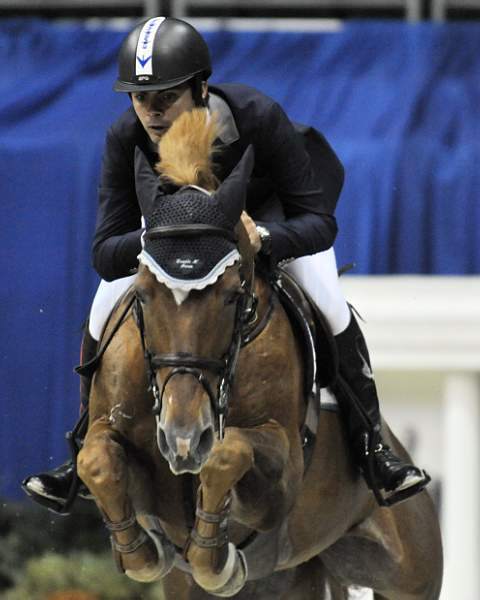 WIHS-10-22-09-OpJpr210-DER_5646-NightTrain-RodrigoPessoa-DDeRosaPhoto.jpg