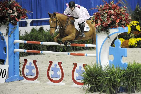 WIHS-10-22-10-Gamblers-DSC_7118-Pandoer-SloaneColes-DDeRosaPhoto.jpg