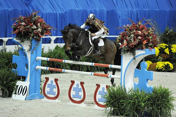WIHS-10-22-10-Gamblers-DSC_7262-Patoile-DavidBeisel-DDeRosaPhoto.jpg