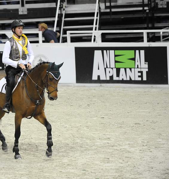 WIHS-10-22-10-Gamblers-DSC_7185-CaretinaIII-CharlieJayne-Sponsors-AnimalPlanet-DDeRosaPhoto.jpg