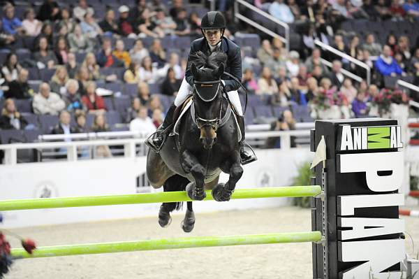WIHS-10-24-09-DSC_1295-RomantovichTrue-ChristineMcCrea-Sponsors-AnimalPlanet-DDeRosaPhoto.jpg