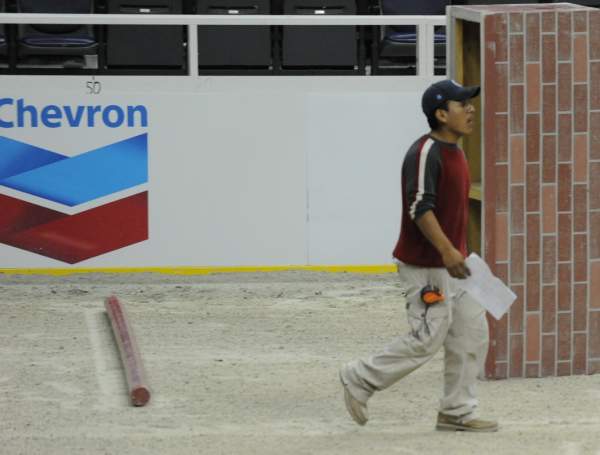 WIHS-10-21-09-DSC_2212-Sponsors-Sponsors-Chevron-DDeRosaPhoto.jpg