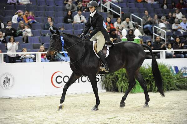 WIHS-10-25-09-LocalHtrHrs-DSC_2854-GranTurismo-AngeeQuattro-Kerns-Sponsors-Comcast-DDeRosaPhoto.jpg