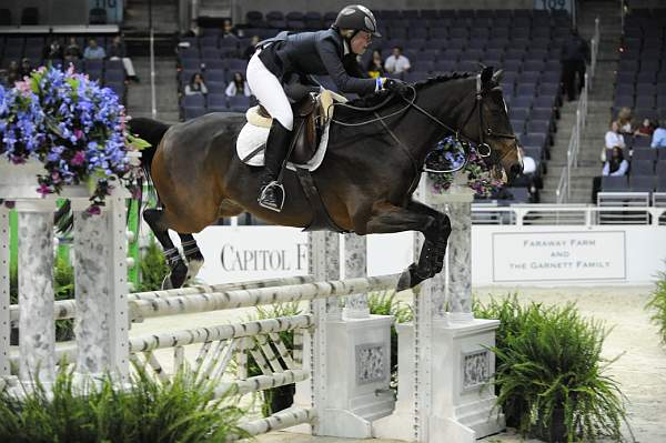 WIHS-10-21-09-DSC_3665-AdultJprCh-Max-KenzieDonovan-Sponsors-FarawayFarm-DDeRosaPhoto.jpg