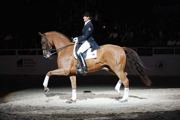 WIHS-10-25-09-DSC_3844-AshleyHolzer-PopArt-Sponsors-Markel-DDeRosaPhoto.jpg