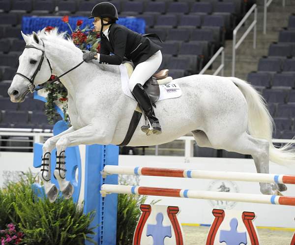 WIHS-10-21-09-AdultJprCh-DSC_3506-Gallagher-JessicaMcFall-DDeRosaPhoto.jpg