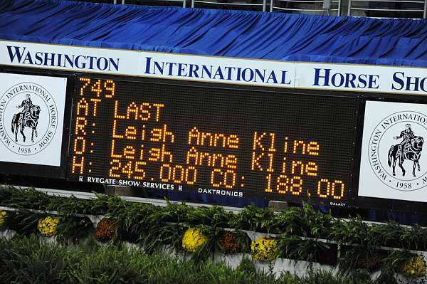 WIHS-10-20-09-DSC_0681-AtLast-LeighAnneKline-DDeRosaPhoto.jpg