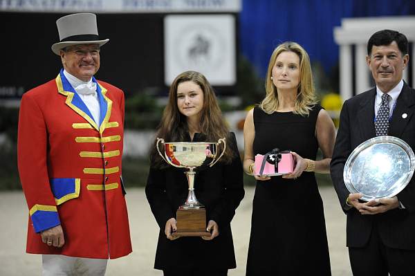 WIHS-10-24-09-Cl182-WIHSJrEqJpr-DSC_0367-JohnFranzreb-JulietReid-EricStraus-DDeRosaPhoto.jpg