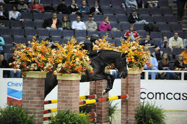 WIHS-10-24-10-Cl182-WIHSJrEqJpr-DSC_0276-ReedKessler-DDeRosaPhoto.jpg