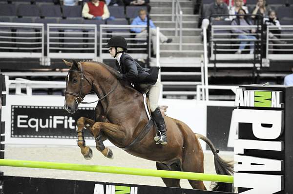 WIHS-10-24-10-Cl182-WIHSJrEqJpr-DSC_0287-Patrick-LucyDavis-DDeRosaPhoto.jpg