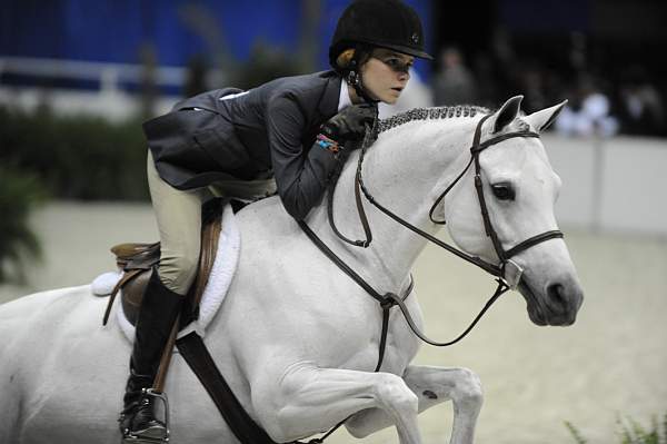 WIHS-10-24-09-DER_8278-Skylar-WIHSJrEq-DDeRosaPhoto.jpg
