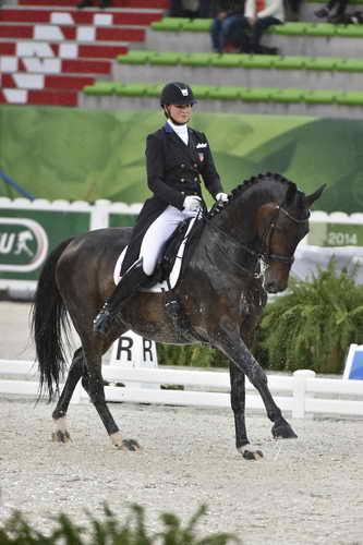 WEG-Dressage-8-25-14-GPTeam-0006043-AdrienneLyle-Wizard-USA-DDeRosaPhoto