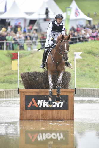 WEG2-Eventing-8-30-14-0000079-SandraAuffarth-OpgunLouvo-DDeRosaPhoto