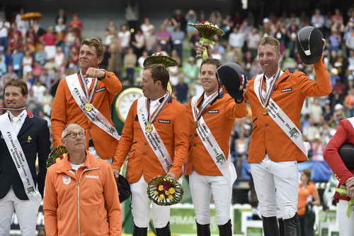 WEG1-SJ-Team2-9-4-14-0003190-DDeRosaPhoto