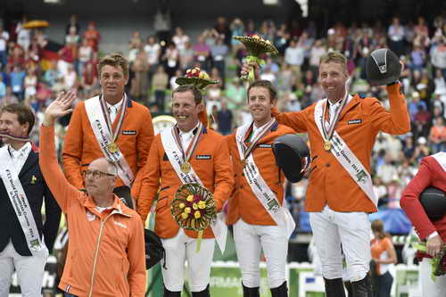 WEG1-SJ-Team2-9-4-14-0003201-DDeRosaPhoto