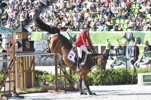 WEG1-SJ-Team1-9-3-14-0008530-KentFarrington-Voyeur-USA-DDeRosaPhoto