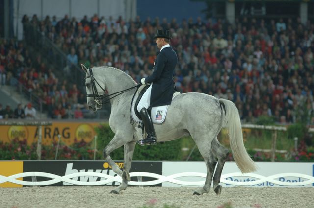 064-WEG-8-26-06-_DeRosaPhoto.JPG