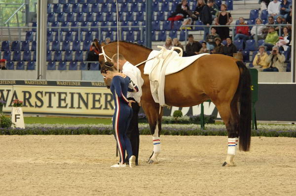089-WEG-Vaulting-8-24-06-&copy;DeRosaPhoto.jpg