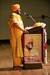 Gurudev-10-4-15-7784-DDeRosaPhoto