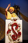 Gurudev-10-4-15-7837-DDeRosaPhoto