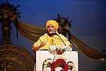 Gurudev-10-4-15-7843-DDeRosaPhoto