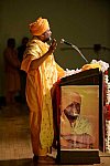 Gurudev-10-4-15-7917-DDeRosaPhoto