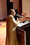Gurudev-10-4-15-7512-DDeRosaPhoto