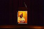 Gurudev-10-4-15-7809-DDeRosaPhoto