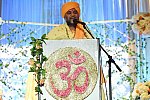 Gurudev-6-24-17-8876-DDeRosaPhoto