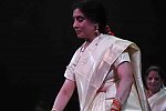 Gurudev1-7-12-14-8266-DDeRosaPhoto