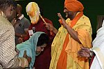 Gurudev1-7-12-14-8823-DDeRosaPhoto