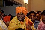 Gurudev2-7-11-14-1905-DDeRosaPhoto