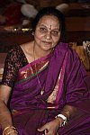 Gurudev1-7-12-14-6810-DDeRosaPhoto